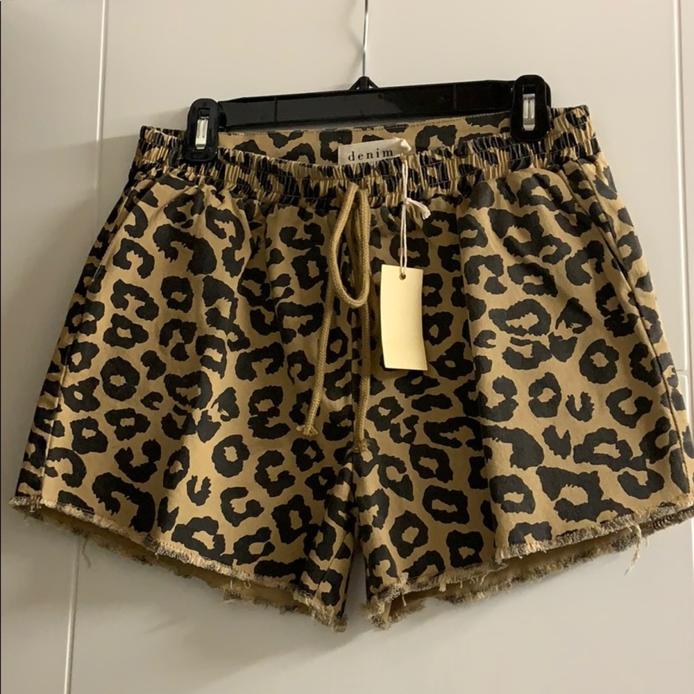 NWT leopard shorts from a cute Richmond boutique!